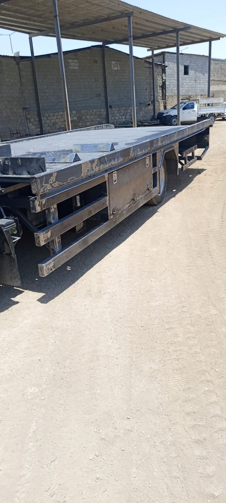 تصميم صندوق حديد مع أبواب جانبية وعزل ضد الغبار والماء