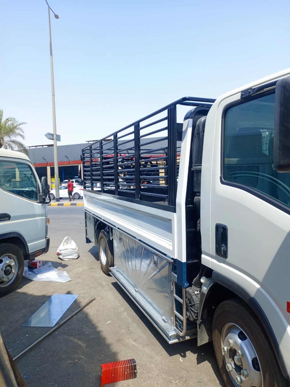 دينا للبيع بحالة ممتازة وسعر منافس في الرياض